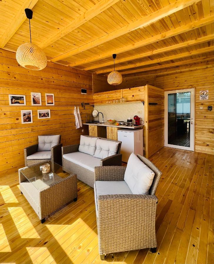 Cozyhut Бунгало Под Наем 체르노모레츠 외부 사진